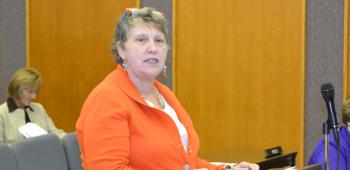 Head Start Director Sondra Myers discusses the head start program at Monday night’s Acadia Parish School Board meeting.